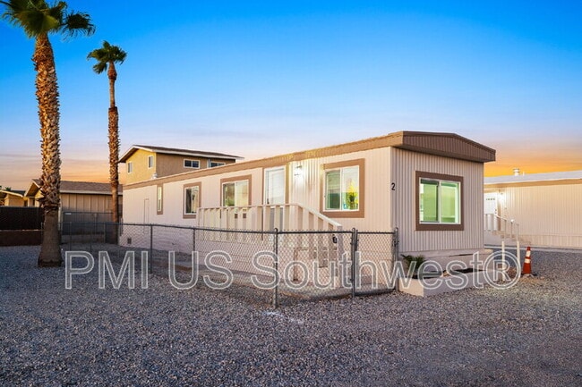 Building Photo - 437 Riverfront Dr