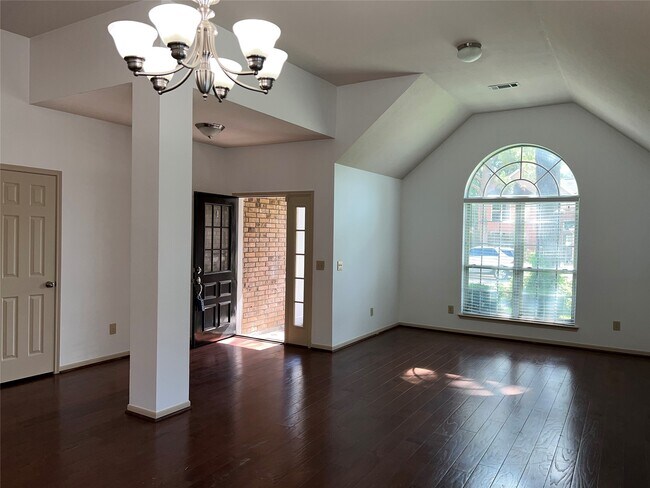 Photo - 3215 Bluebonnet Meadows Ln