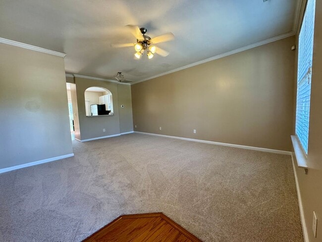 Photo - 21 Canary Ct