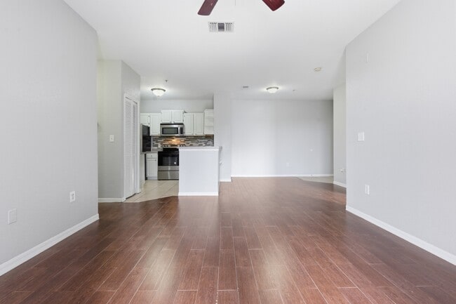 Photo - 5507 Legacy Crescent Pl