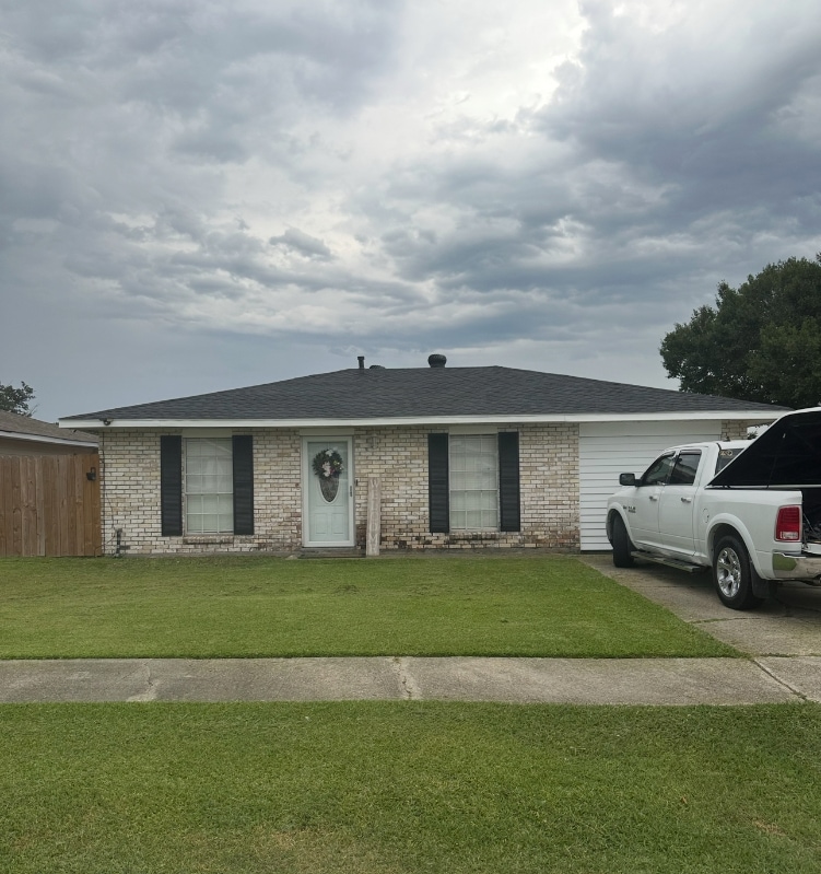 Photo - 1065 Beechwood Dr House
