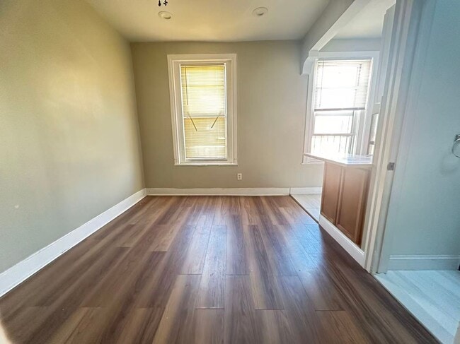 Photo - 1828 W Diamond St Unit 3F