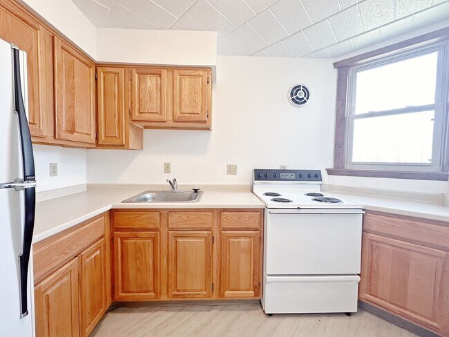 Photo - Summit Apartments - Latrobe, PA