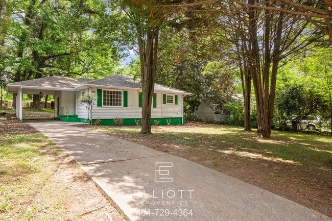 Photo - 1095 Oakfield Dr SE