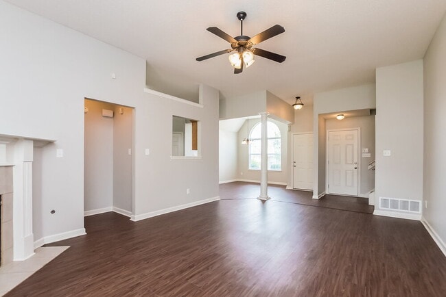 Photo - 7972 Ridgedale Dr