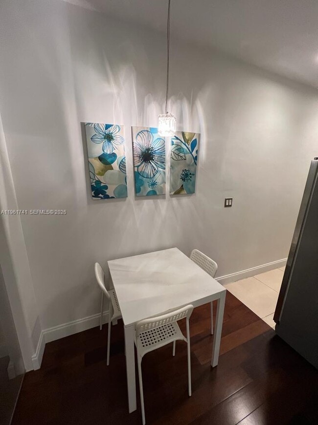 Photo - 526 15th St Unit 4