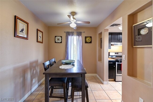 Photo - 1440 E Vegas Valley Dr Unit 10