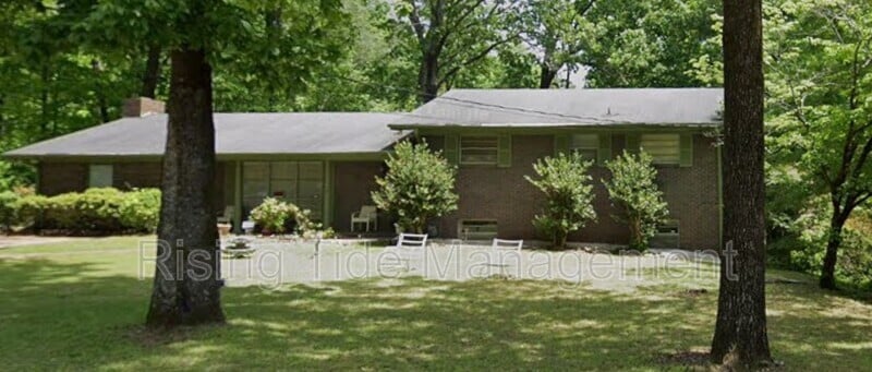 Photo - 2325 4th Pl NE