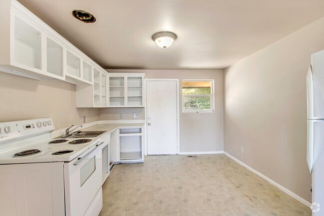 Building Photo - 1186 W 300 N St Rental