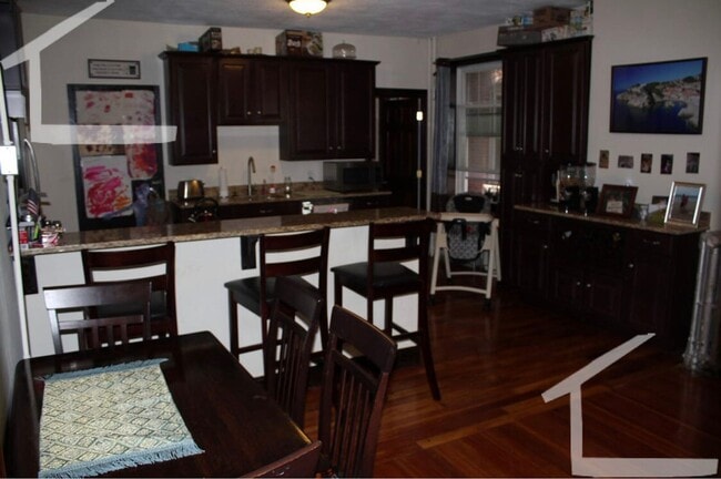 Photo - Large 3.5 bed in Coolidge corner