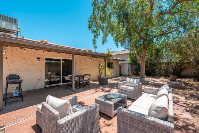 Photo - 5114 S Dorsey Ln