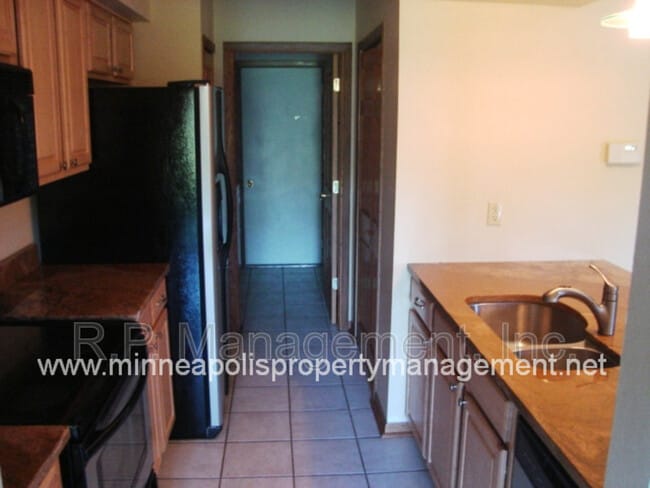 Photo - 14345 Bedford Dr