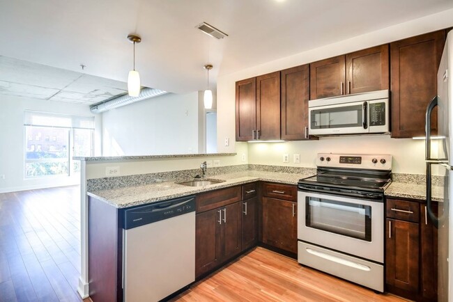 Building Photo - 1111 Light Street Rental