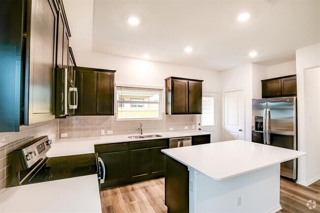 Building Photo - 156 Perfect World Lp Rental