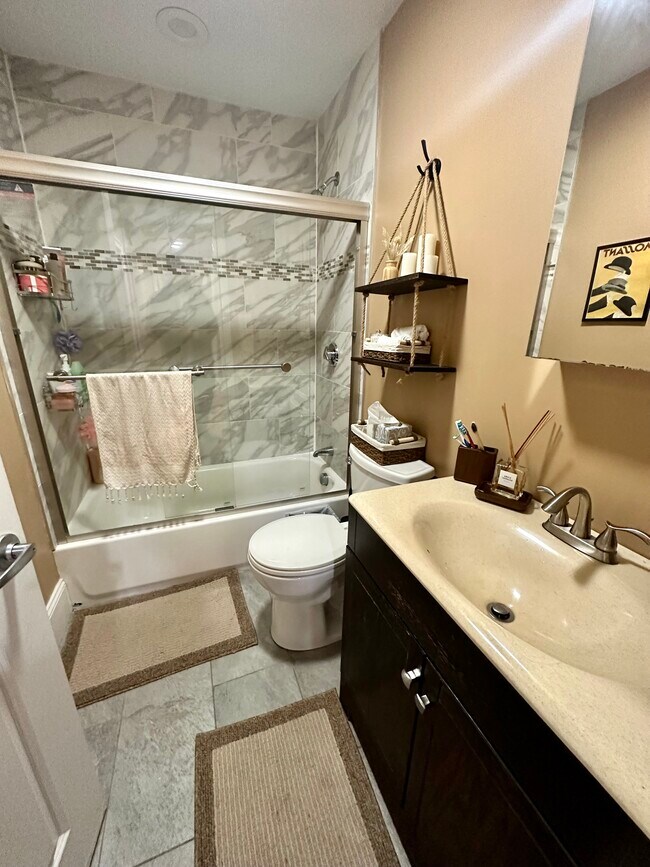 Photo - 2 Lothian Rd Unit 6-2