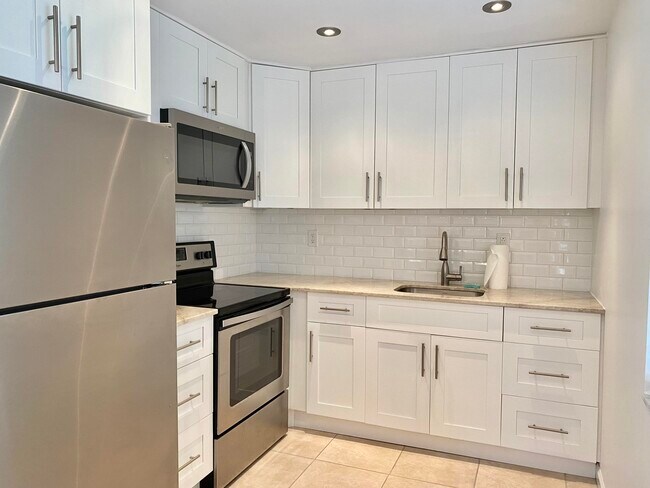 418 Piedmont I Unit J  