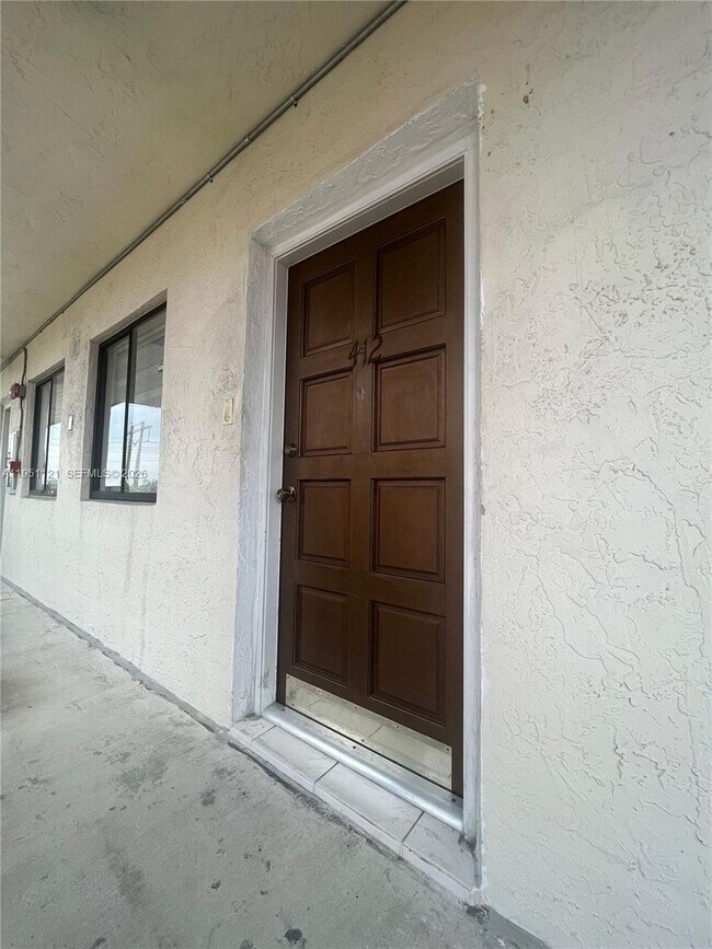 Photo - 5420 W 21st Ct Unit 412