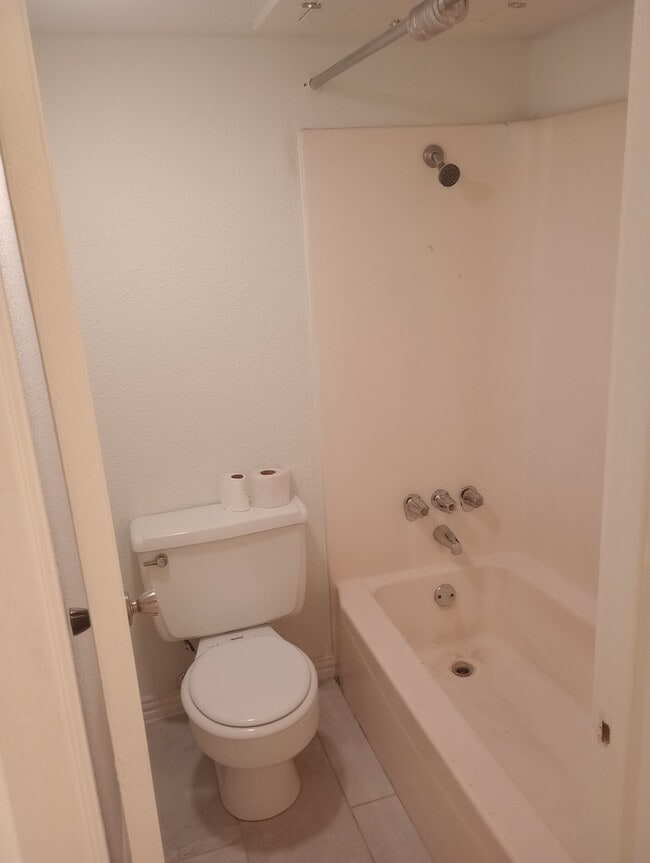 Photo - 7152 Fair Oaks Ave Unidad 2210