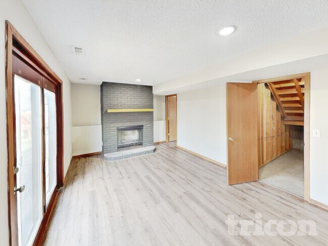 Photo - 13734 Glenhurst Ln