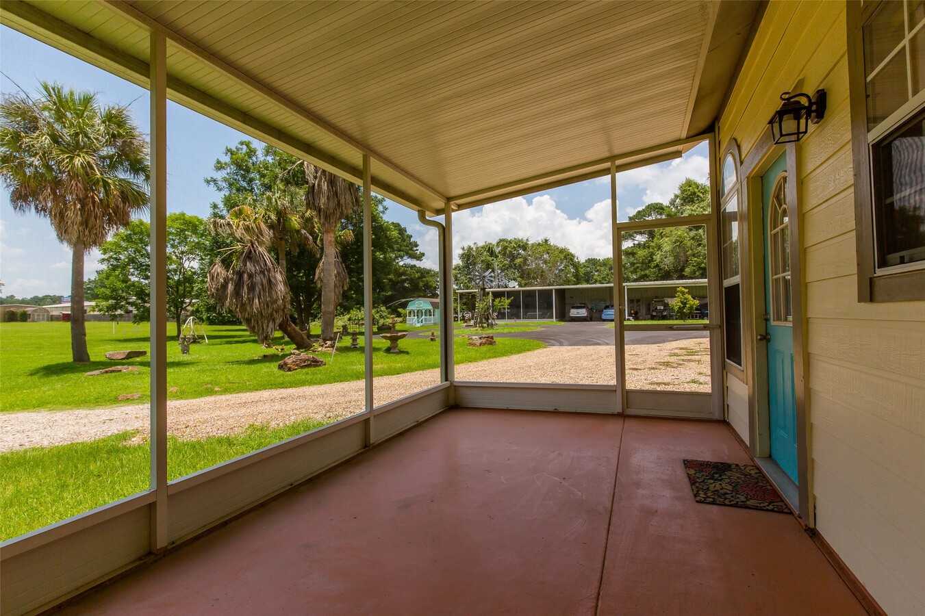 Photo - 27014 FM2978