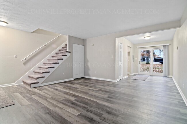 Photo - 1202 E Walford Dr Unit 11
