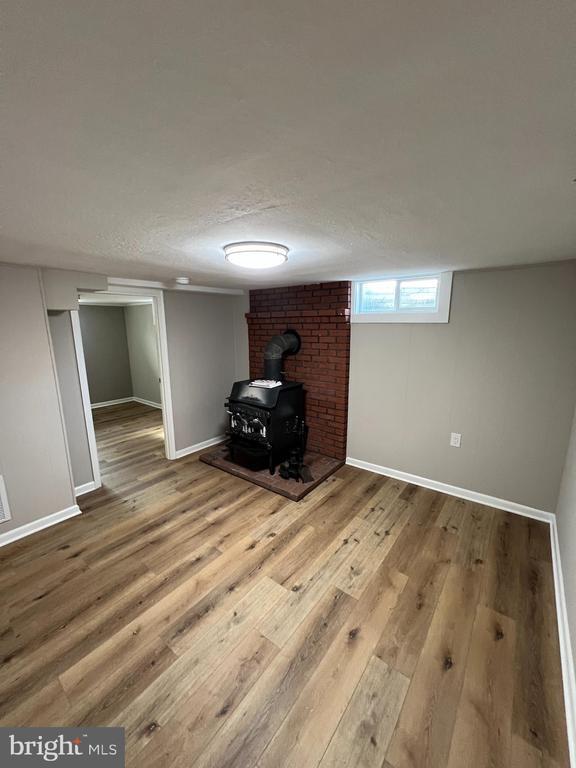 Photo - 346 W 11th St