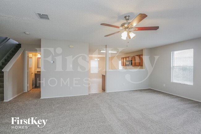 Photo - 2908 Robin Ln