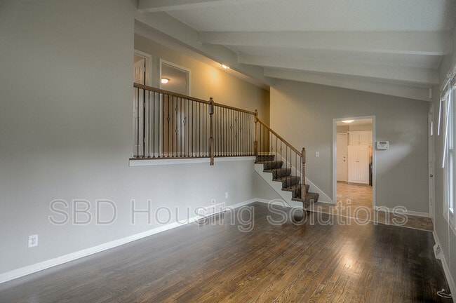 Photo - 18812 Gateway Dr