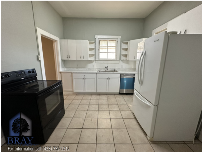 Photo - Cozy cottage in the heart of Kingsport!