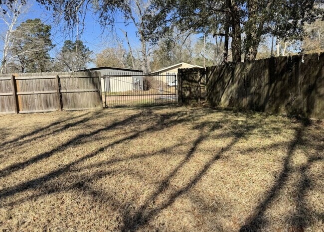 Photo - 230 N Holly Ave