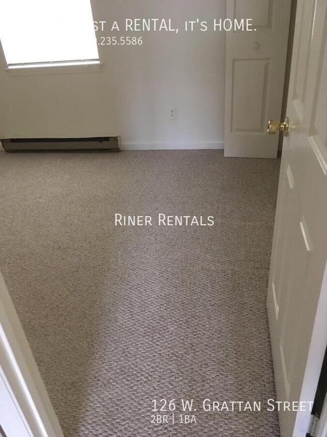 Photo - 126 W Grattan St