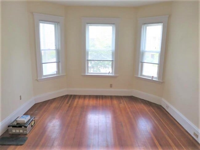 Photo - 36 Standish St Unit 2