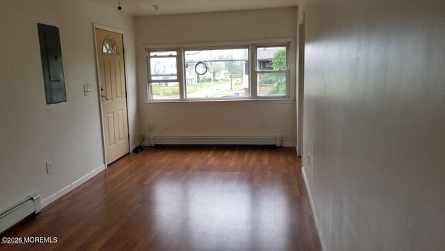 Photo - 702 Edmunds Ave