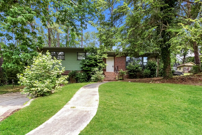 Photo - 712 Arrow Rd House