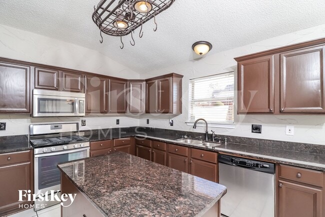 Photo - 2406 Elliott Ave