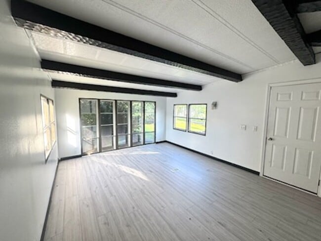Photo - 120 Bright Rd
