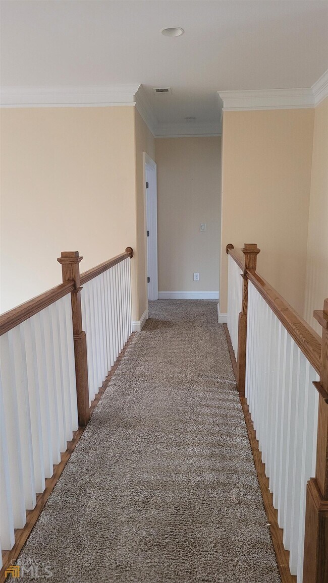 Photo - 153 Augusta Dr