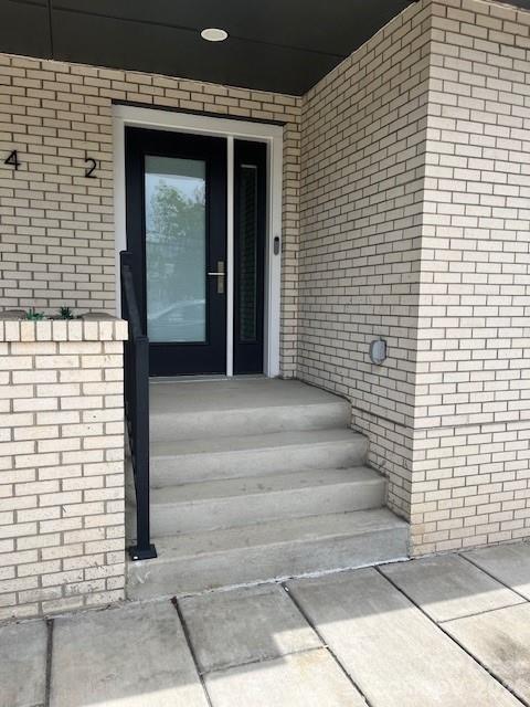 Photo - 2 Bauhaus Ct.