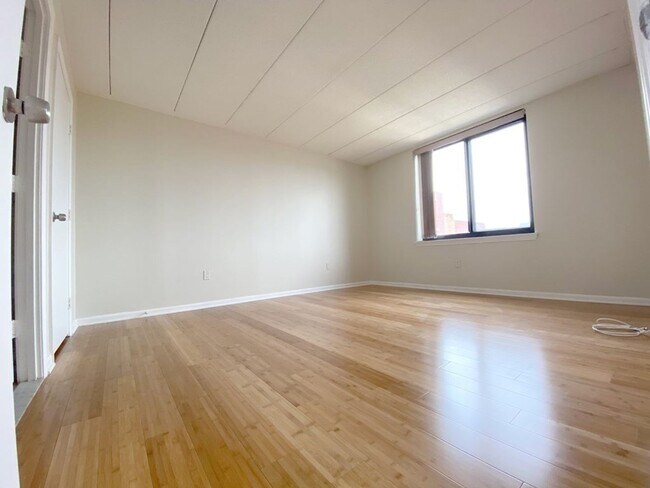 Photo - Charming 2 Bedroom- No Broker Fee