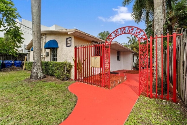 3147 McDonald St Unidad 2