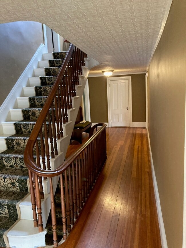 84 Johnson Rd