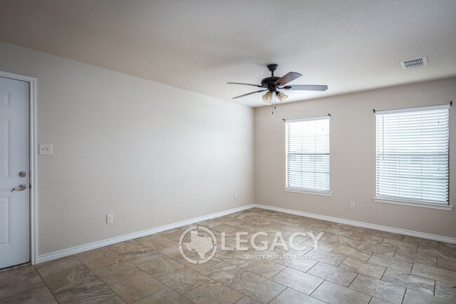 1305 Kings Way Unit 2C