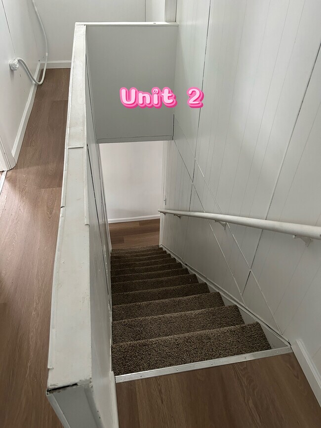 Photo - 105 Storrs St