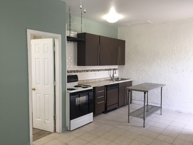 Building Photo - 72 S Ohio Ave Unit apartment 9