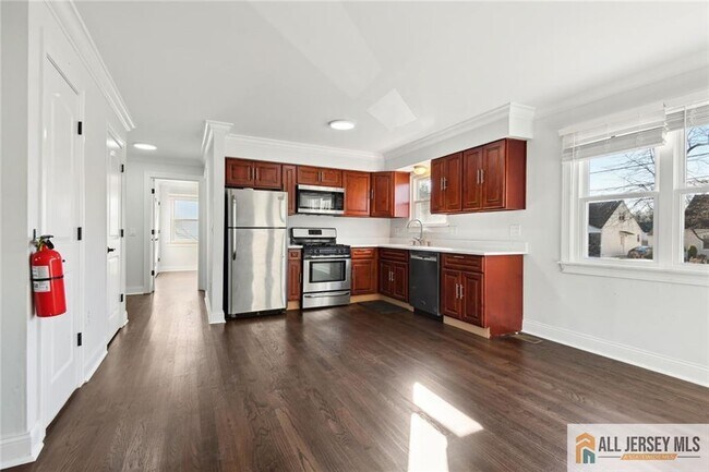 Photo - 2227 Lewis Pl