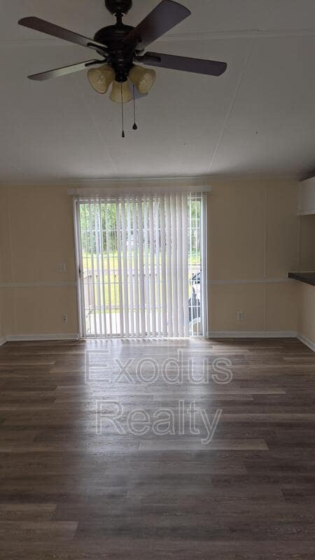 Photo - 1434 Heritage Way