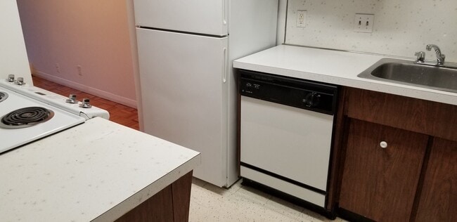 Photo - 40 Gardner Rd Unit #1E