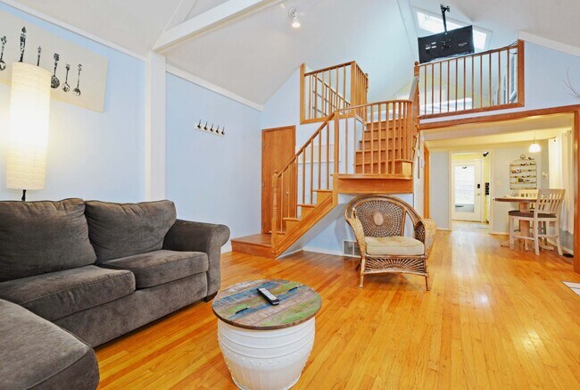 Photo - Charming, Furnished 1 Bed + Loft - Great L...