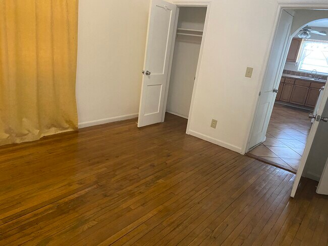 Photo - 1588 NE 110th St Unidad 1