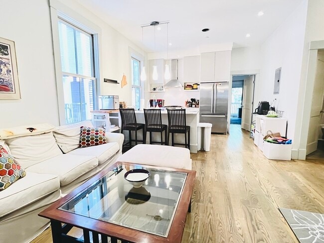 Photo - 15 Boardman St Unit 1